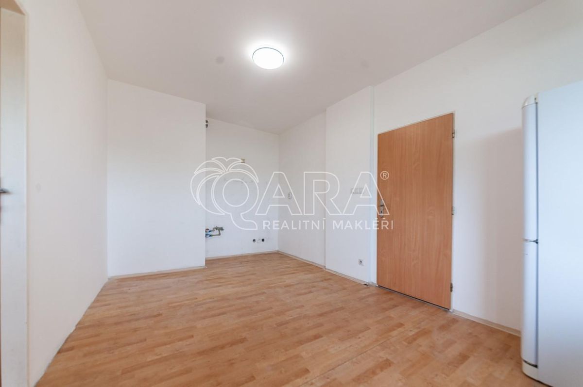 Pronájem bytu 3+kk 76 m² – fotografie 4