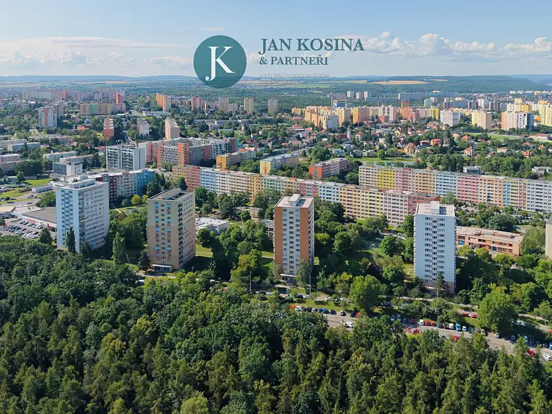 Prodej bytu 3+1 78 m², Praha – náhled fotky 1