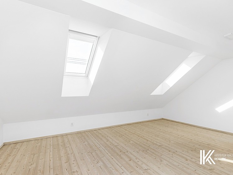Pronájem komerčního prostoru, 131 m² (27 z 40)