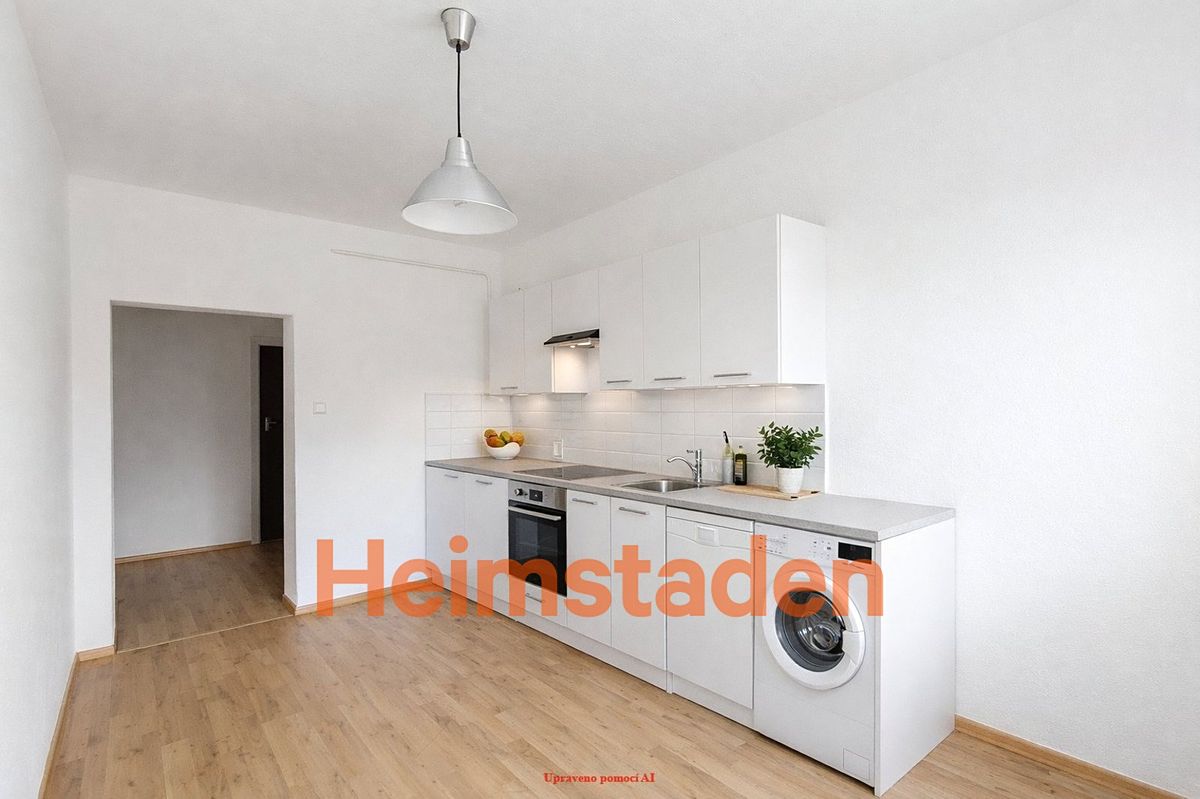 Pronájem bytu 2+1 54 m² – fotografie 2