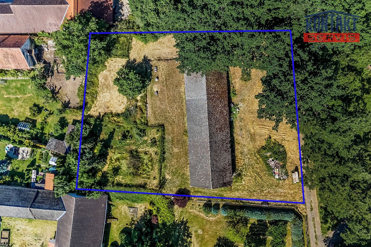 Prodej stavebního pozemku 2140 m² – fotografie 3