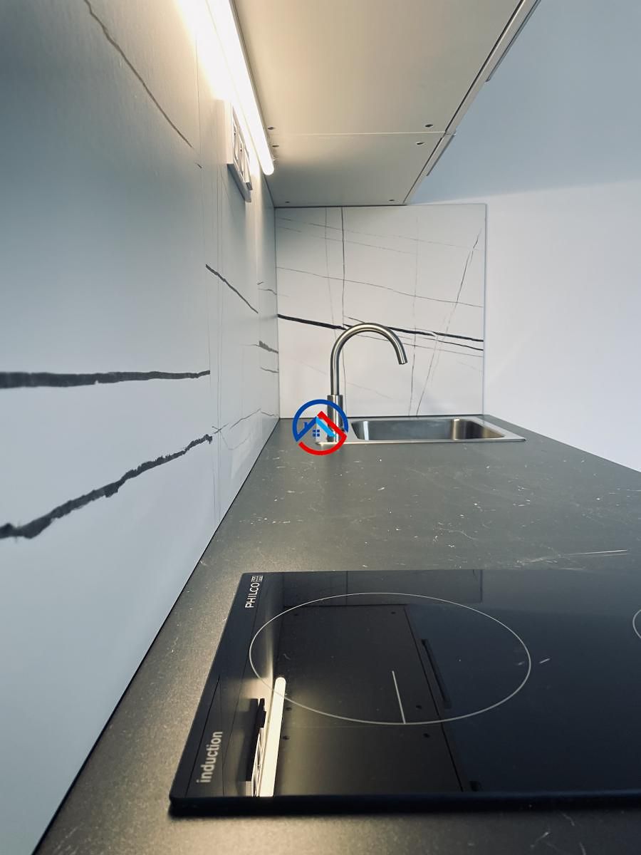 Pronájem bytu 1+kk 33 m² – fotografie 5