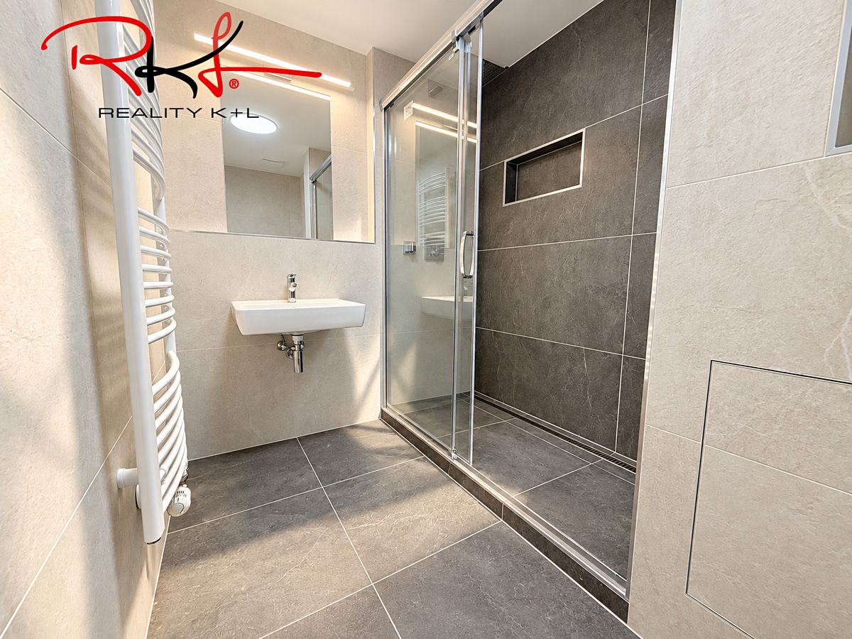 Pronájem bytu 2+kk 46 m² – fotografie 2