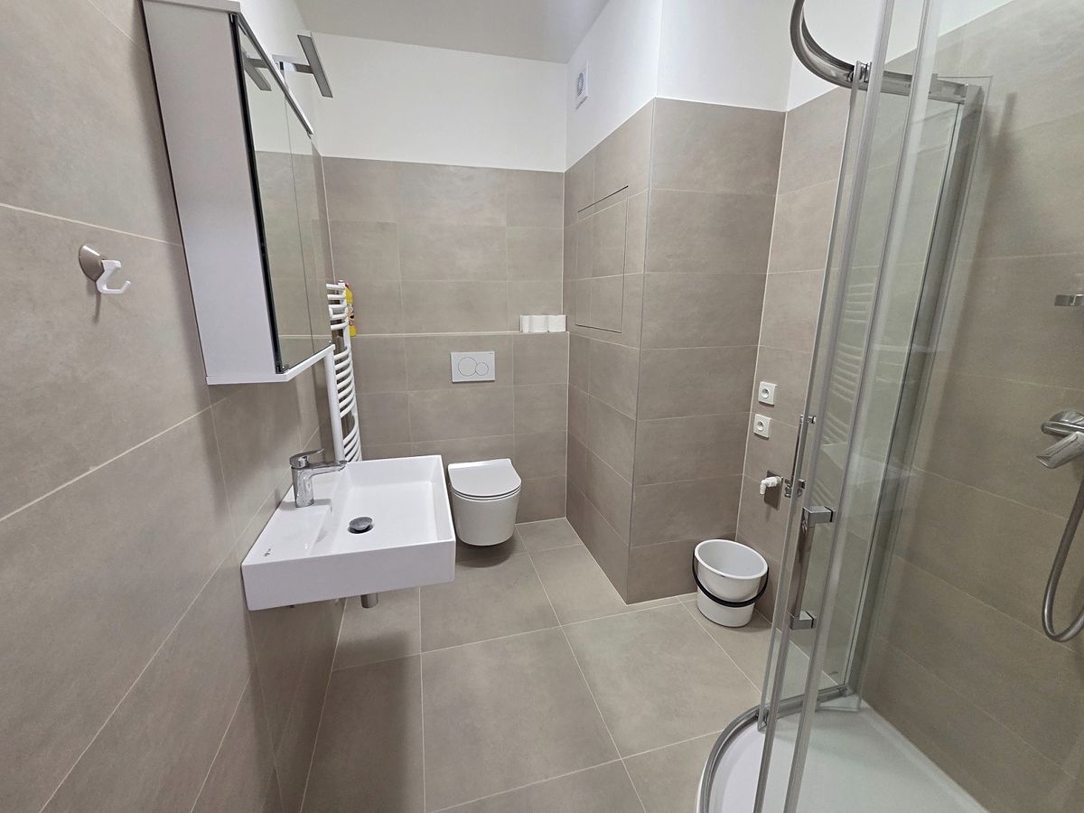 Pronájem bytu 1+kk 32 m² – fotografie 4