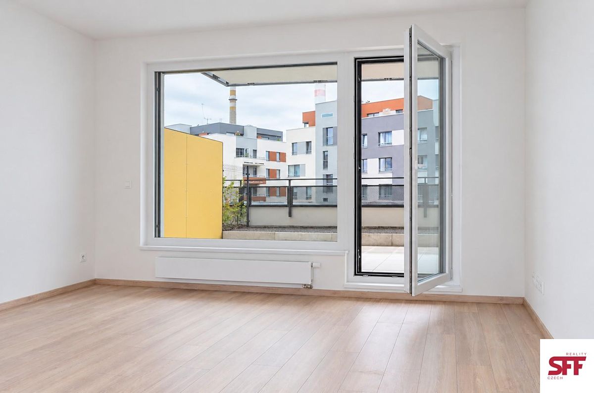 Pronájem bytu 1+kk 36 m²
