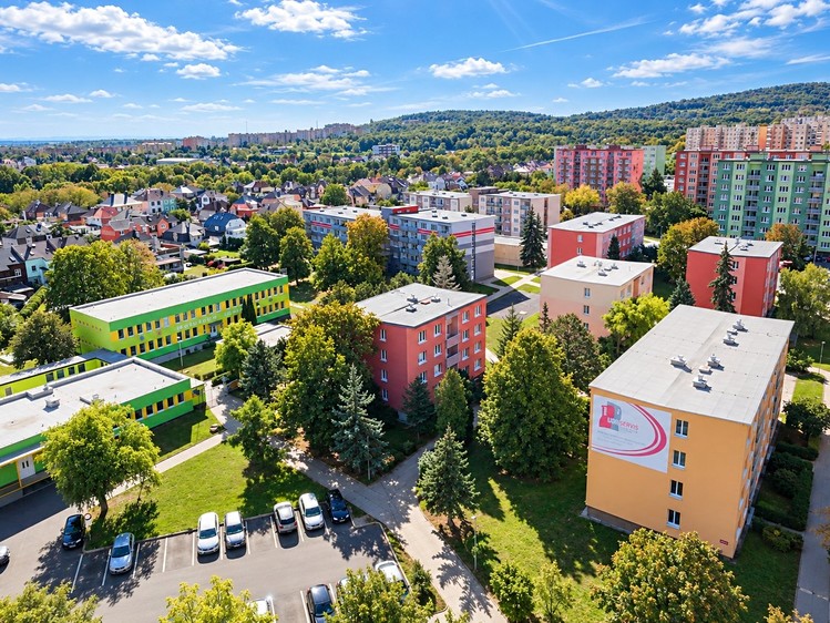 Квартира 4+1 на продаж, 77 м² (29 з 43)