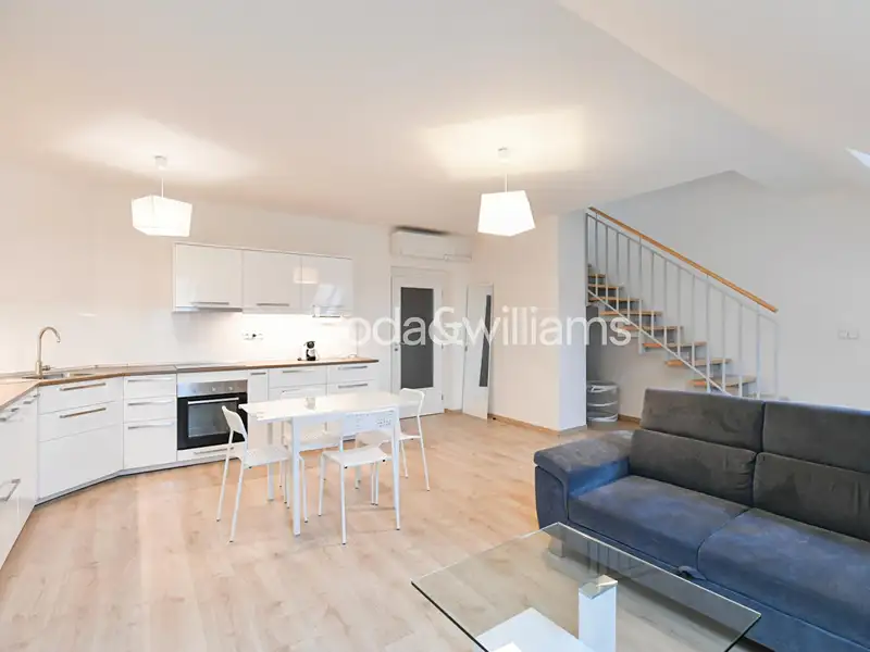 Prodej bytu 2+kk 84 m², Praha – náhled fotky 3