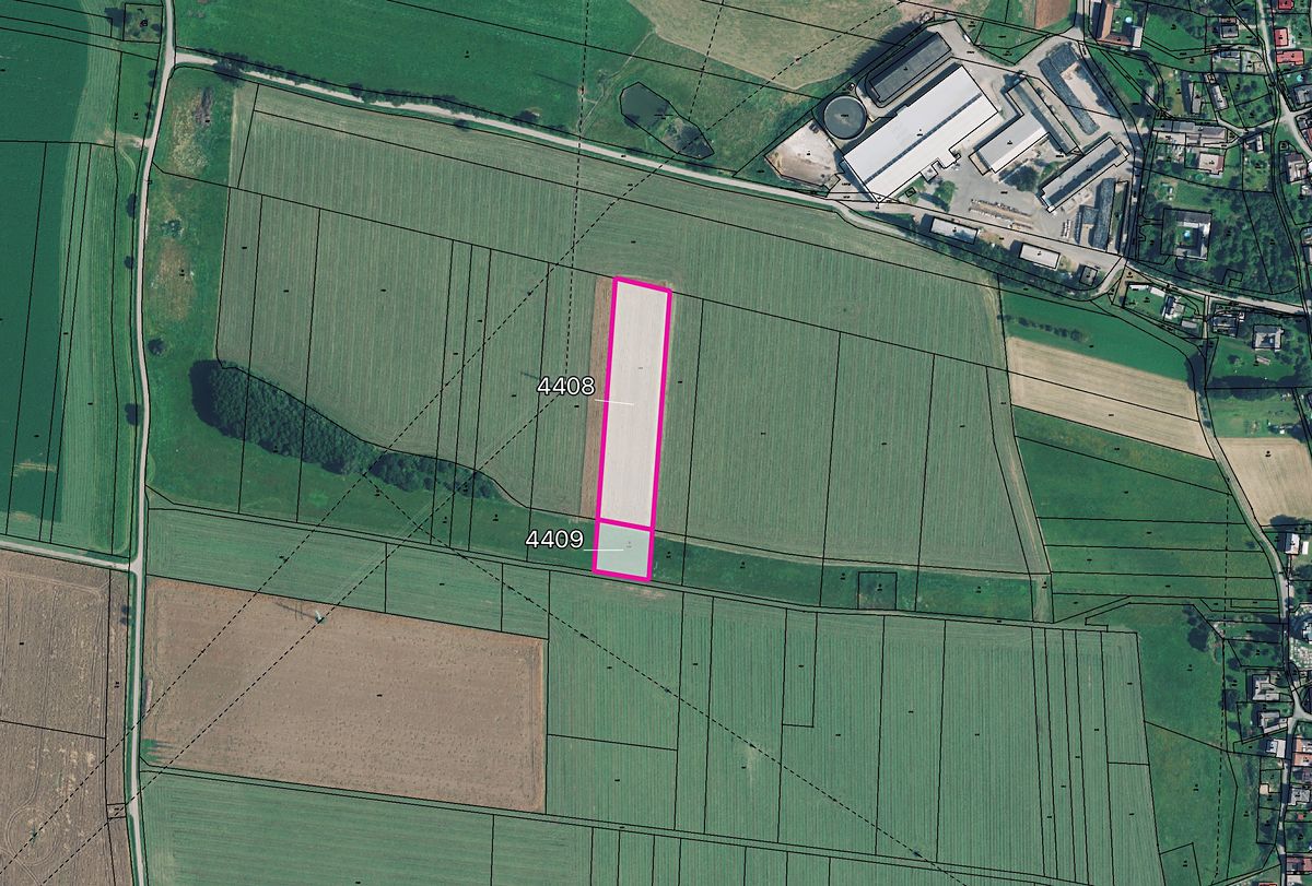 Prodej pole 10358 m²