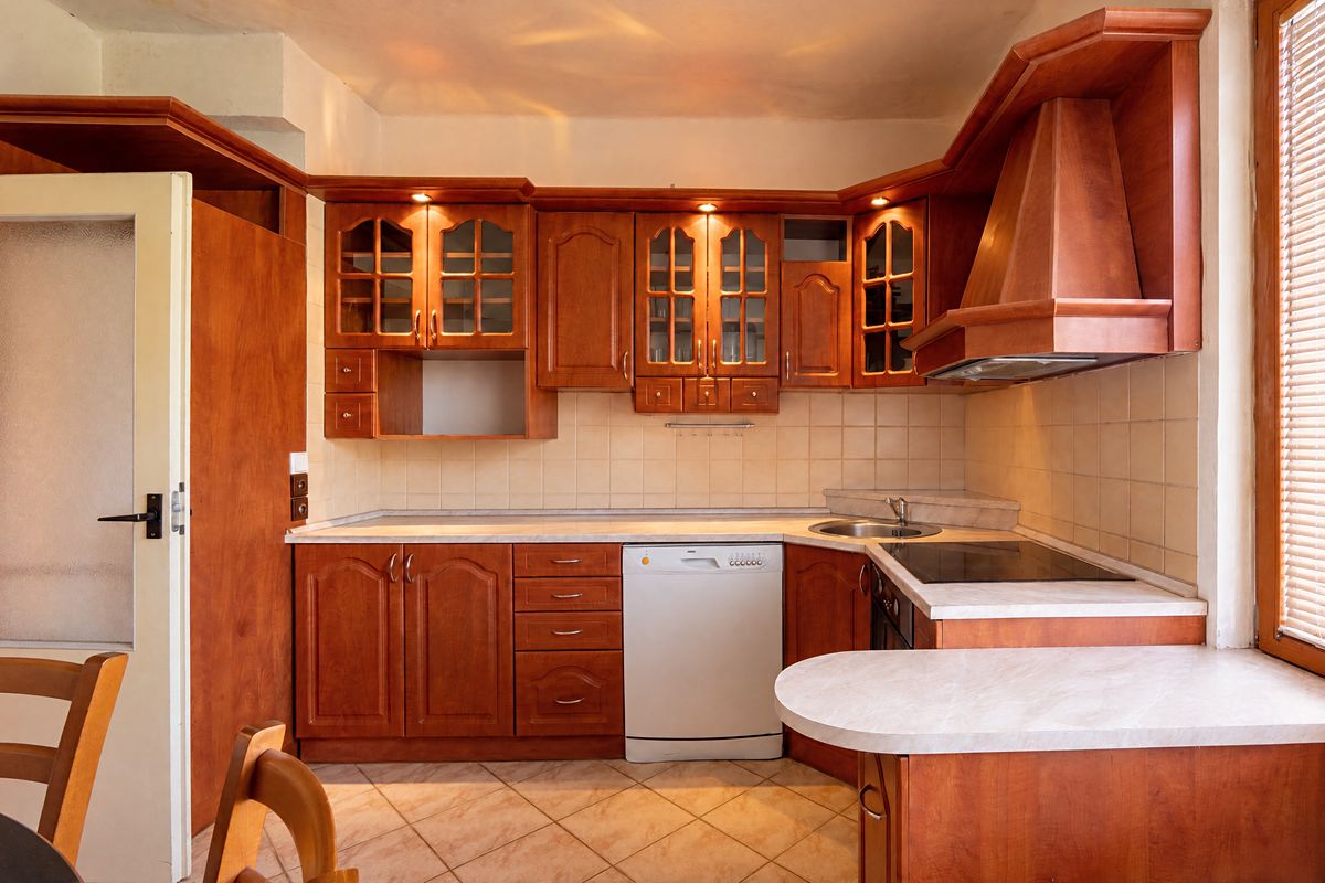 Prodej rodinného domu 150 m², pozemek 1419 m² – fotografie 2