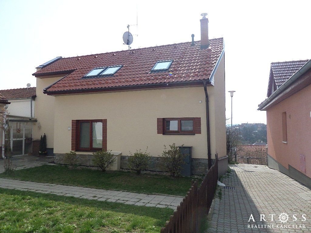 Pronájem rodinného domu 123 m², pozemek 190 m² – fotografie 5