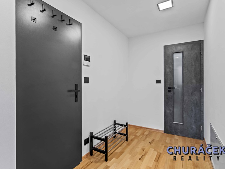 Prodej komerčního prostoru, 303 m² (20 z 79)