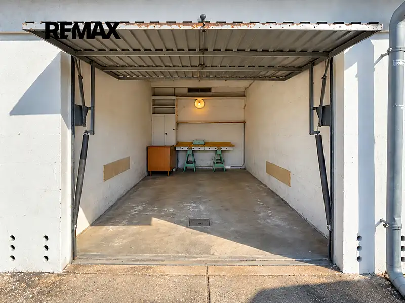 Prodej garáže 16 m², Hradec Králové – náhled fotky 2