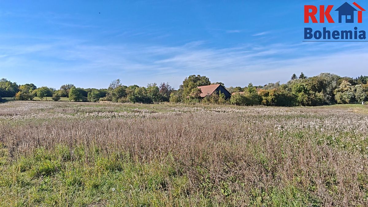 Prodej stavebního pozemku 16365 m² – fotografie 2