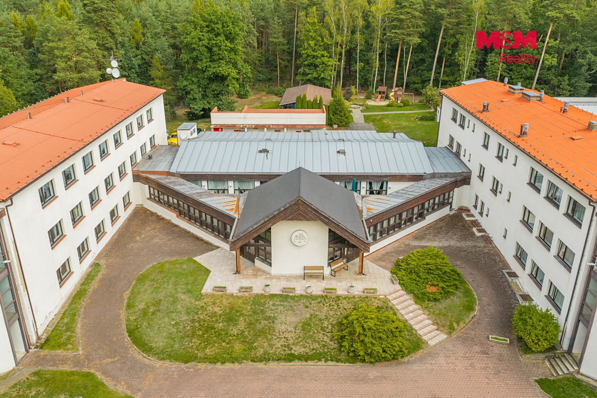 Prodej ubytovacího zařízení 3216 m² – fotografie 3