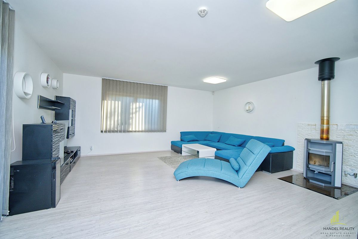 Prodej rodinného domu 127 m², pozemek 630 m² – fotografie 2