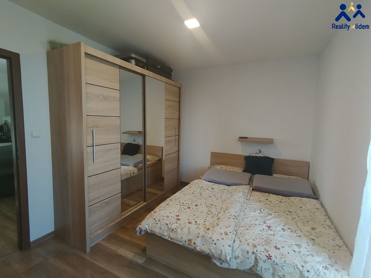 Pronájem bytu 2+kk 44 m² – fotografie 3