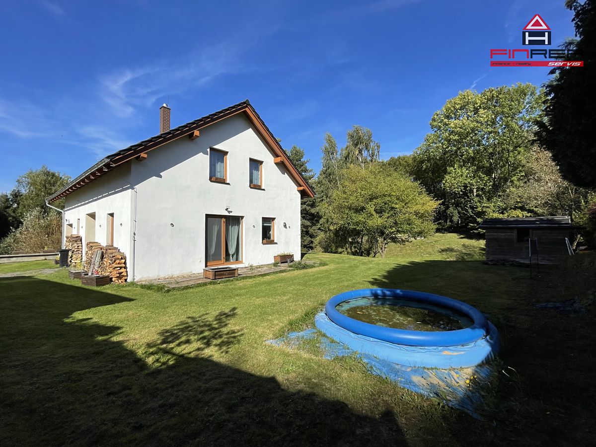 Prodej rodinného domu 195 m², pozemek 2105 m² – fotografie 5