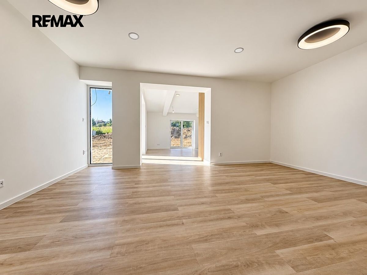 Prodej rodinného domu 91 m², pozemek 326 m² – fotografie 5