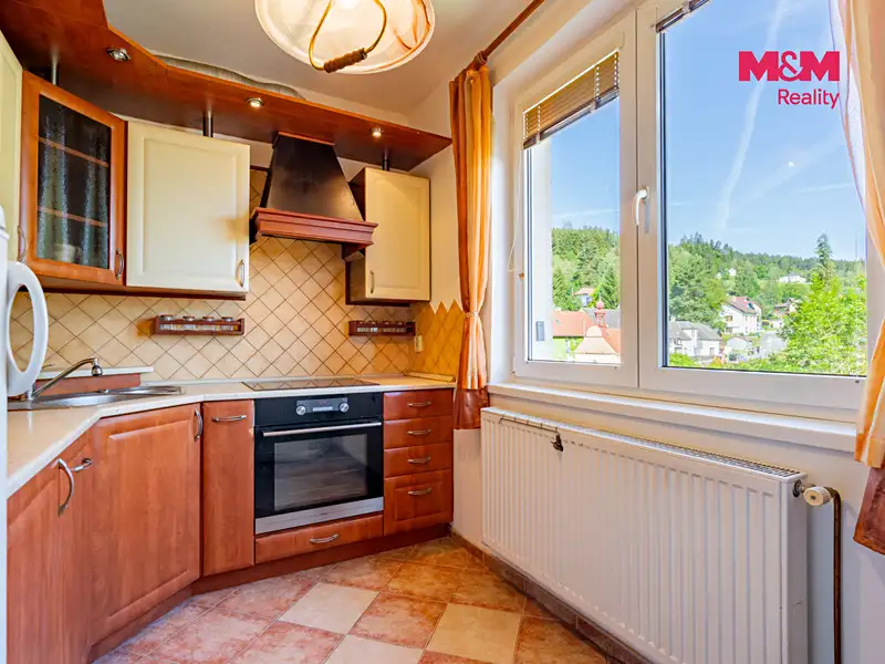 Prodej bytu 4+1 70 m², Větřní – náhled fotky 3