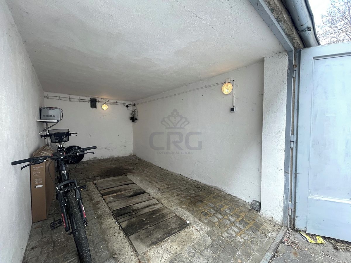 Pronájem garáže 13 m² – fotografie 3