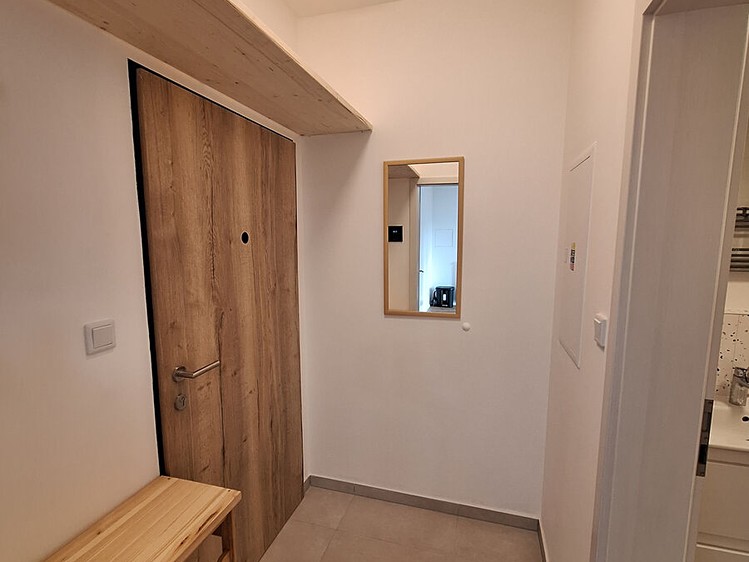 Квартира 1+kk в оренду, 26 м² (6 з 12)
