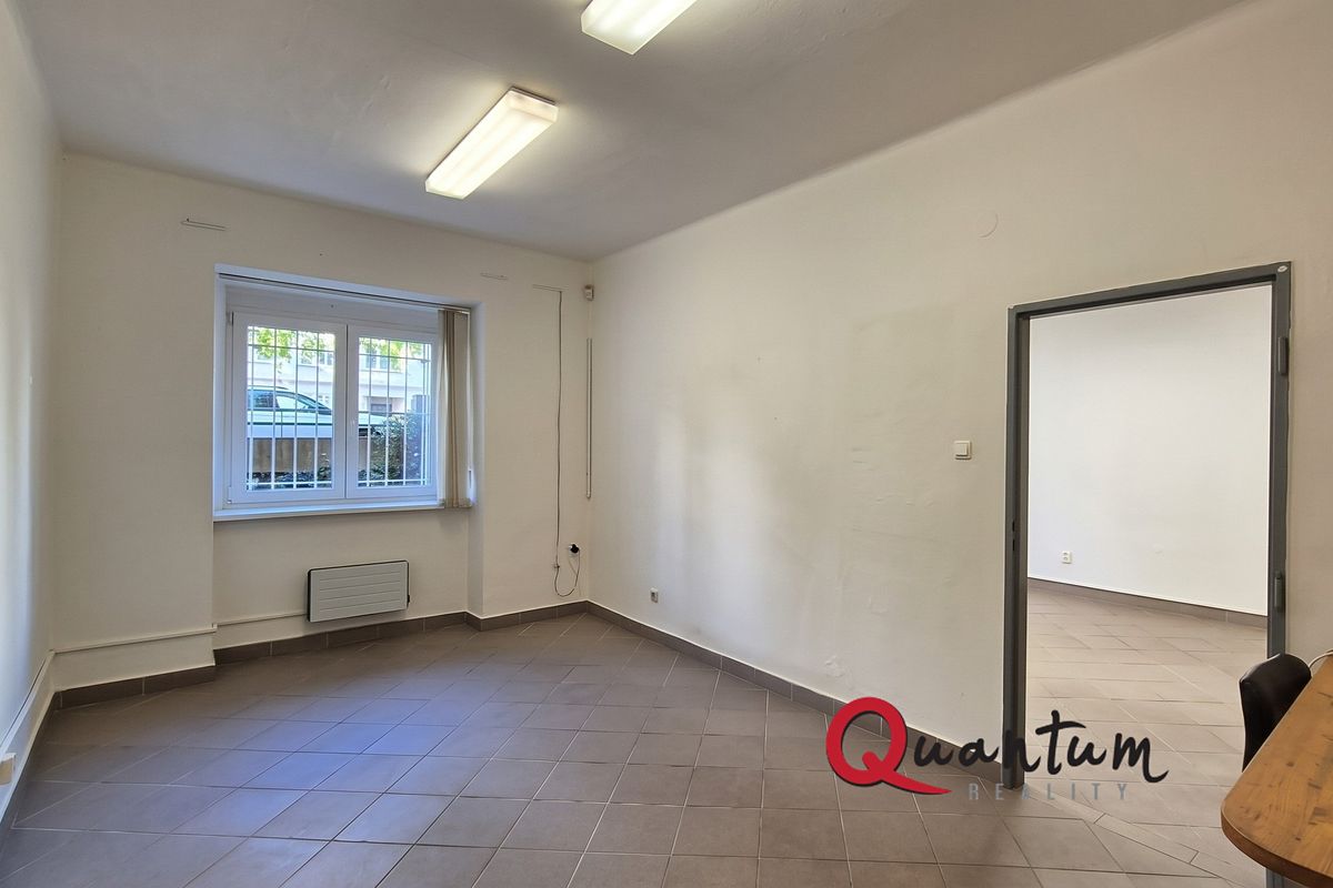 Pronájem obchodního prostoru 45 m² – fotografie 4