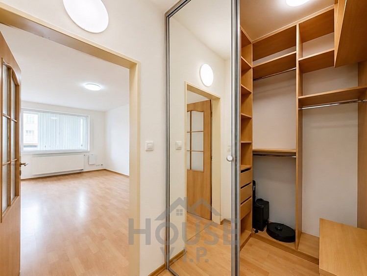Квартира 1+kk на продаж, 34 м² (16 з 21)