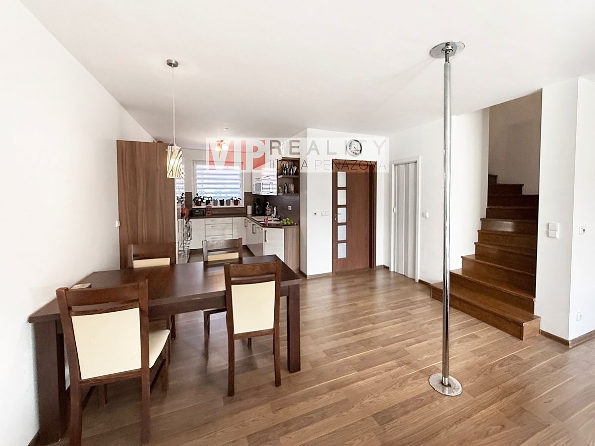 Prodej rodinného domu 110 m², pozemek 181 m² – fotografie 5