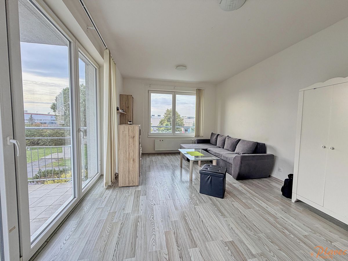 Prodej bytu 1+kk 36 m² – fotografie 2