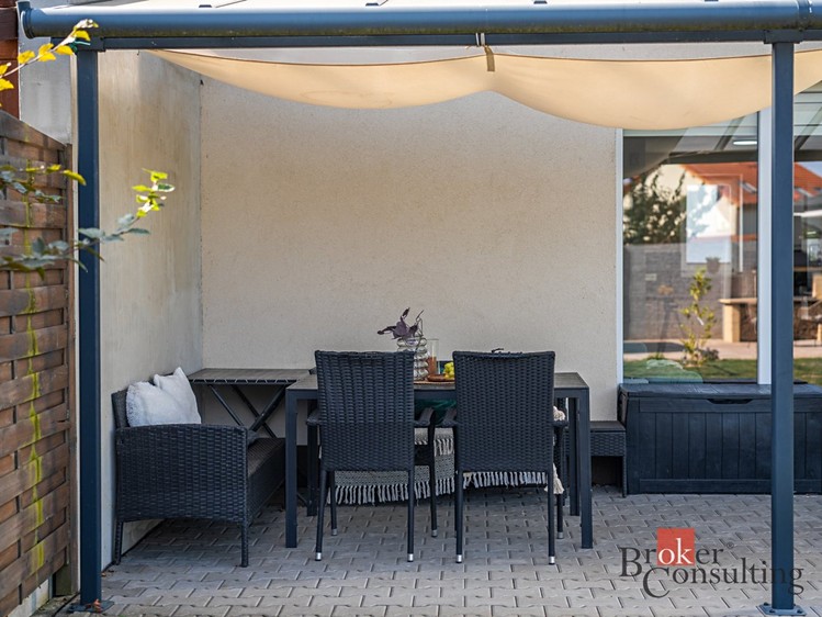 Prodej domu, 80 m² (32 z 48)