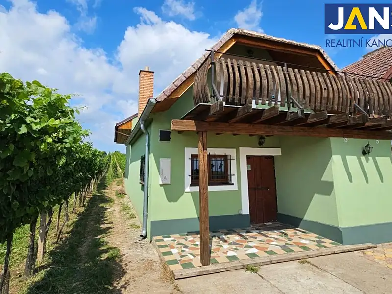 Prodej rodinného domu 100 m², pozemek 1987 m², Josefov – náhled fotky 1