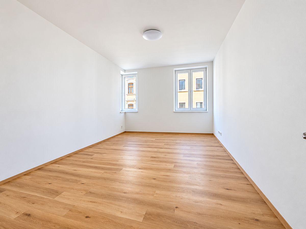 Pronájem bytu 2+1 58 m² – fotografie 3