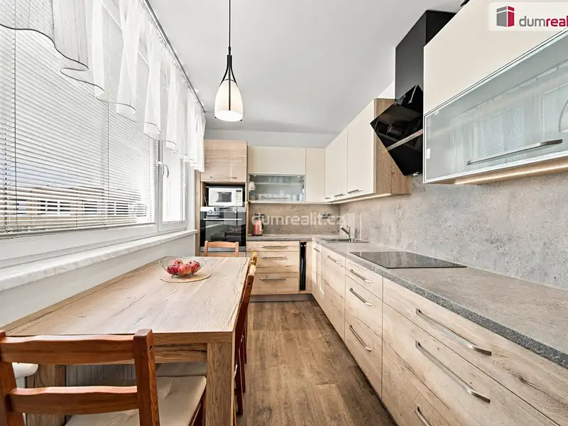Prodej bytu 3+1 70 m², Břeclav – náhled fotky 1