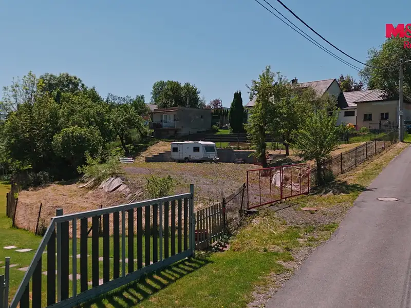 Prodej stavebního pozemku 837 m², Hukvaldy – náhled fotky 2
