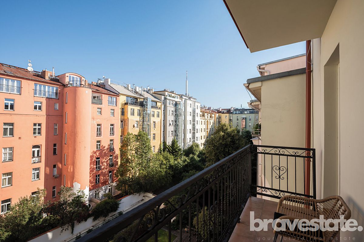 Pronájem bytu 4+kk 124 m² – fotografie 4