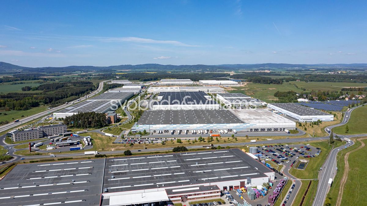 Pronájem výrobní haly, prostoru 10260 m² – fotografie 4