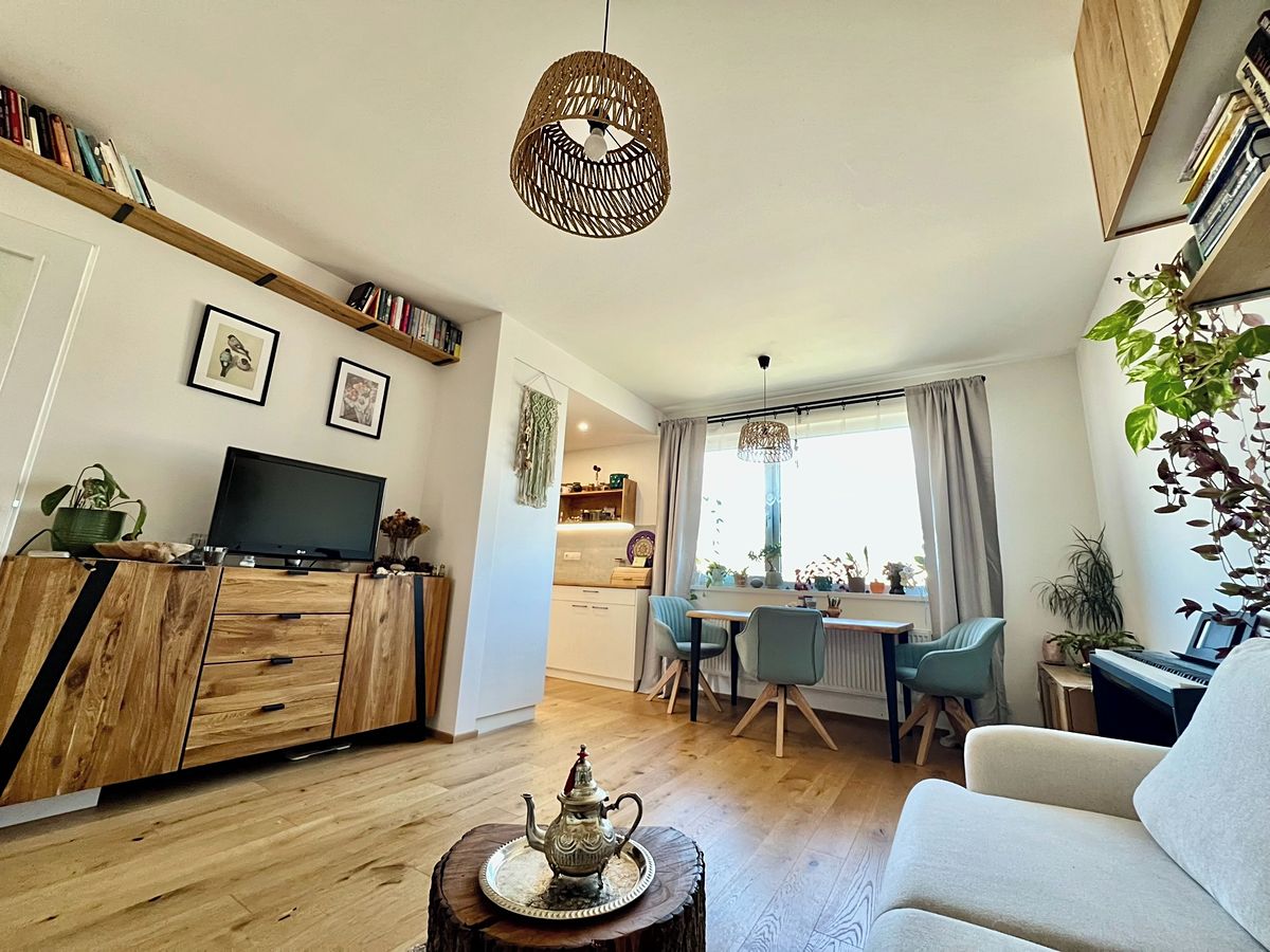 Pronájem bytu 3+kk 61 m² – fotografie 3