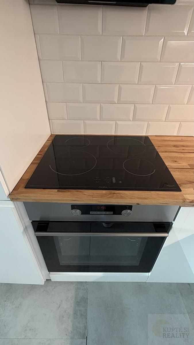Pronájem bytu 2+kk 37 m² – fotografie 5