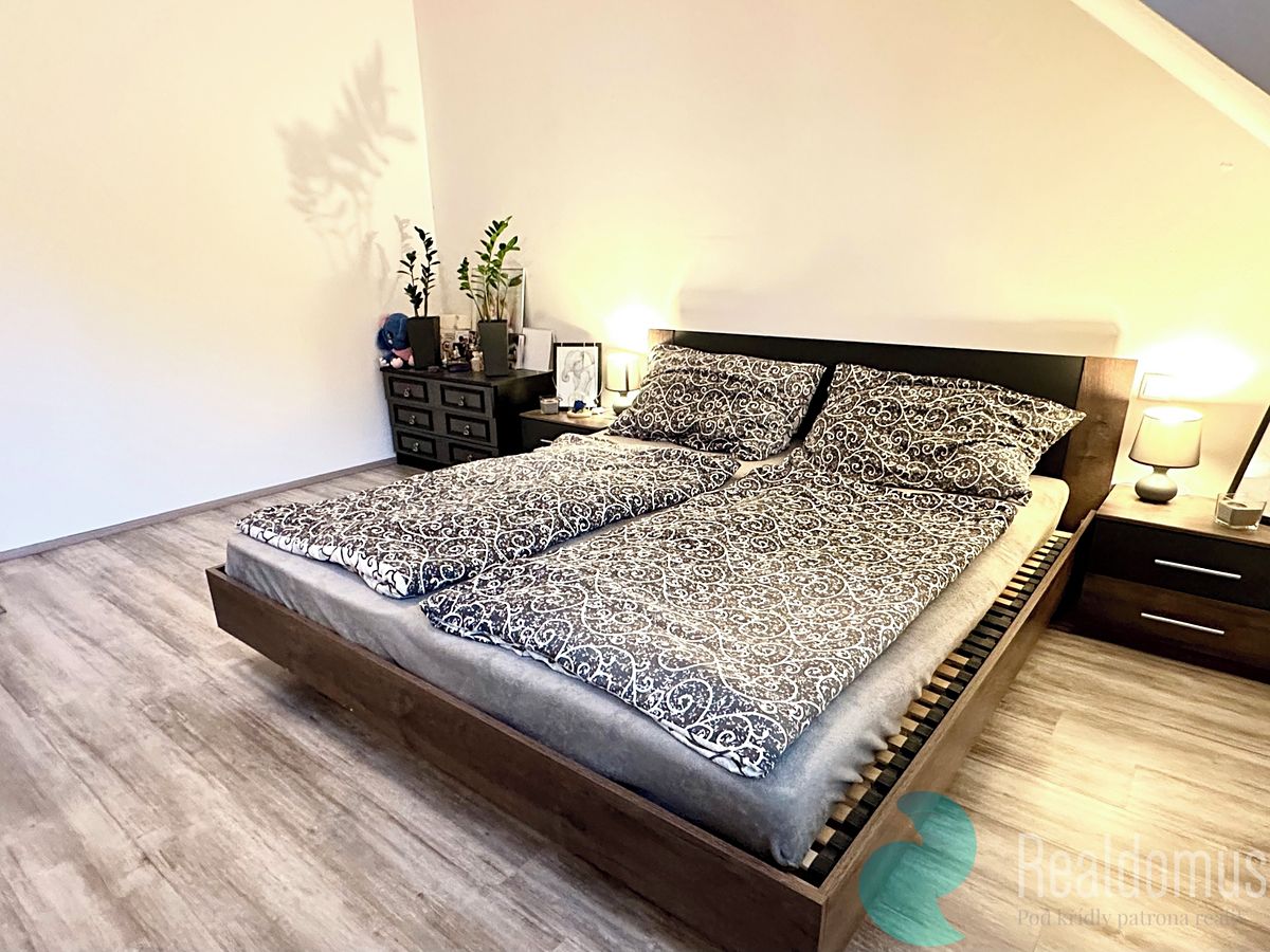 Pronájem rodinného domu 90 m², pozemek 473 m² – fotografie 5