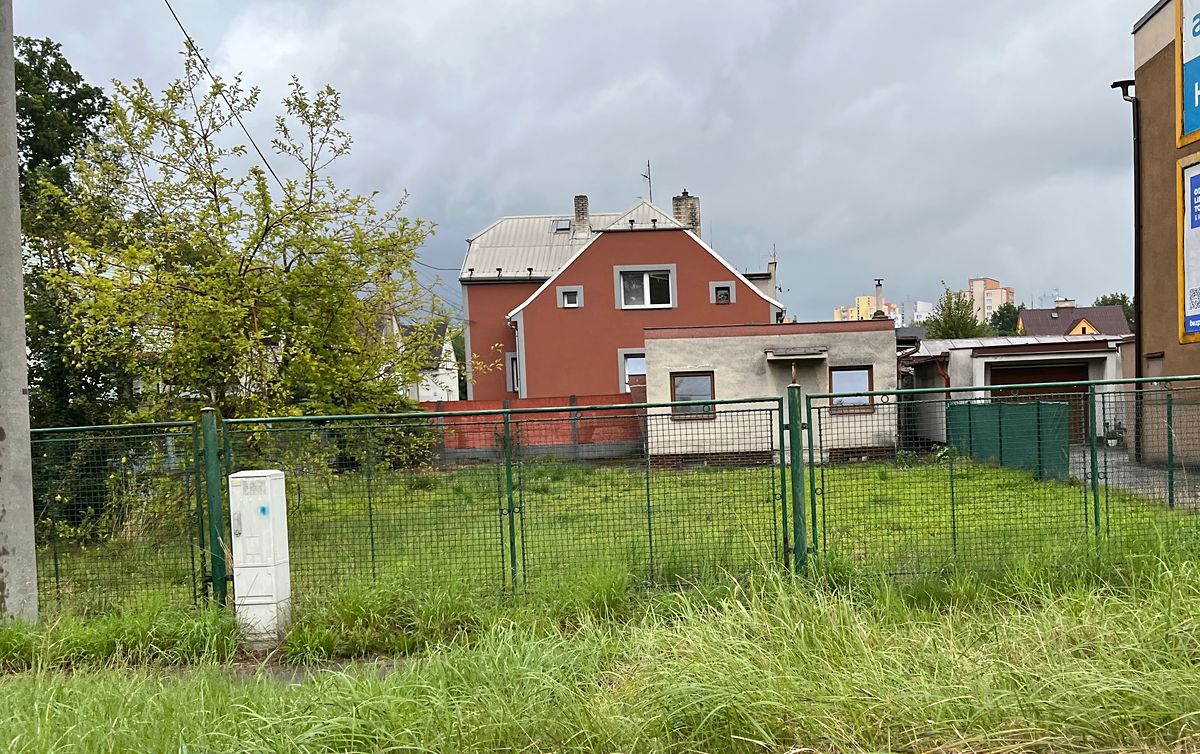 Pronájem komerčního pozemku 468 m² – fotografie 2
