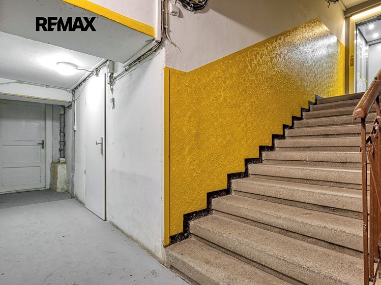 Gewerbefläche zum Kauf, 57 m² (14 von 21)