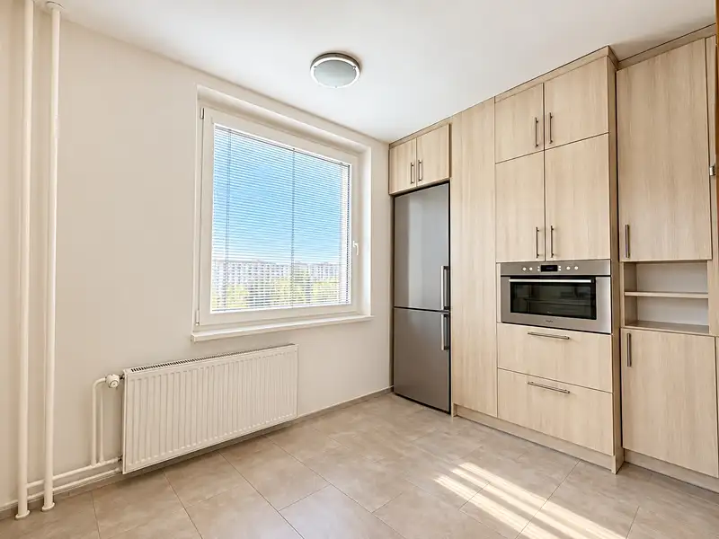 Prodej bytu 3+1 72 m², Otrokovice – náhled fotky 2