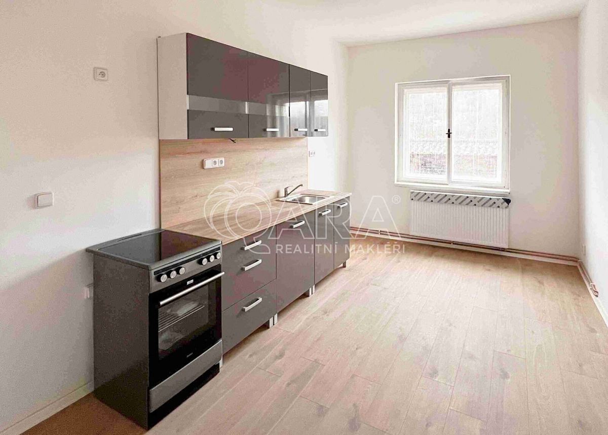 Pronájem bytu 2+kk 41 m²