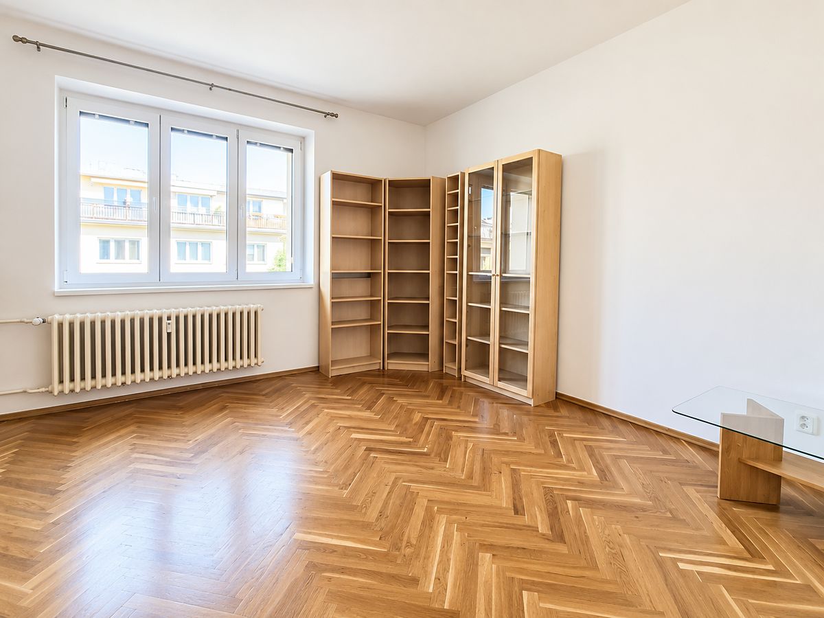 Pronájem bytu 1+kk 30 m² – fotografie 2