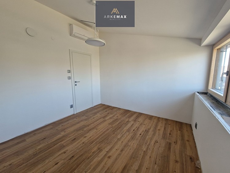 Pronájem domu, 100 m² (10 z 13)