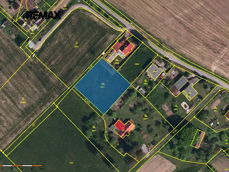 Prodej stavebního pozemku 1676 m², Ropice – náhled fotky 2