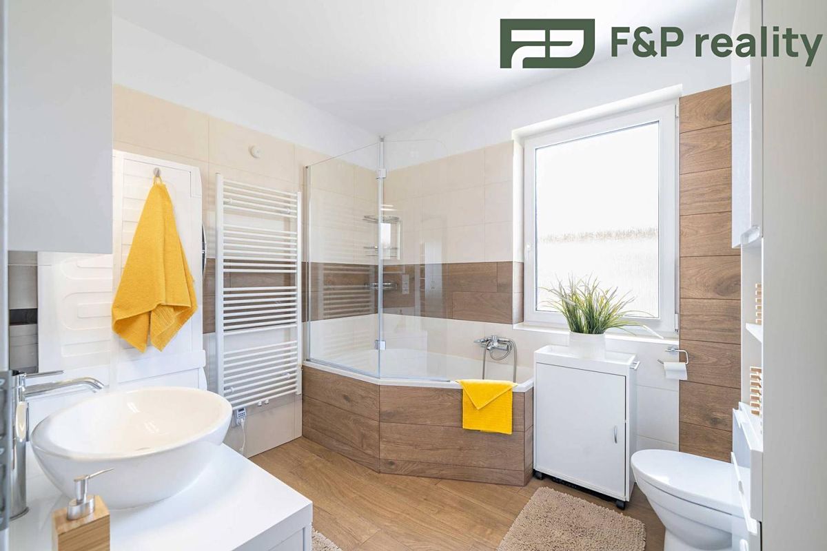 Prodej rodinného domu 89 m², pozemek 599 m² – fotografie 2