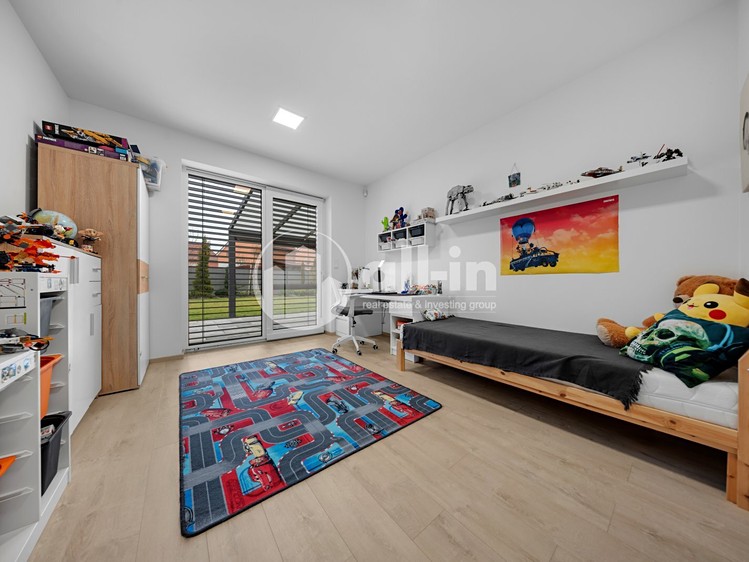 Prodej domu, 145 m² (15 z 32)