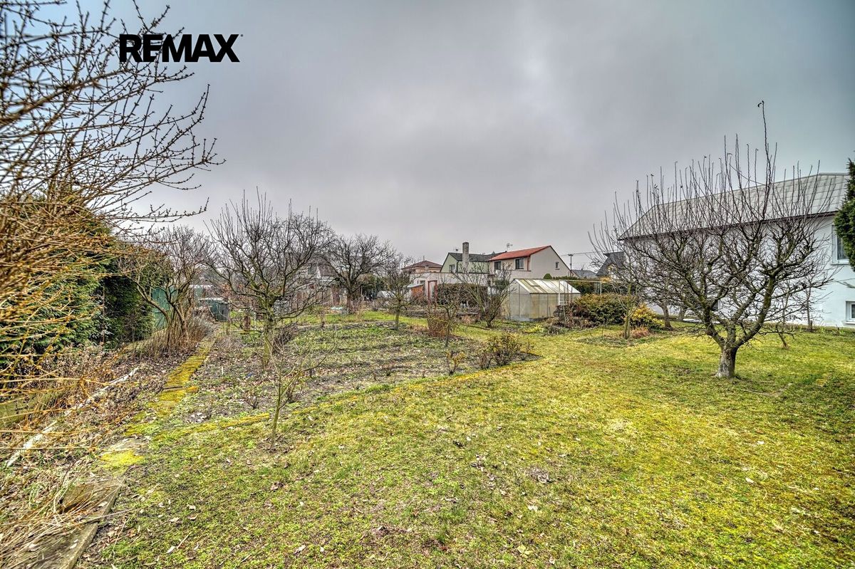Prodej stavebního pozemku 533 m² – fotografie 3