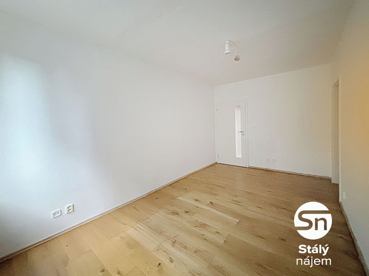 Pronájem bytu 3+1 80 m² – fotografie 3